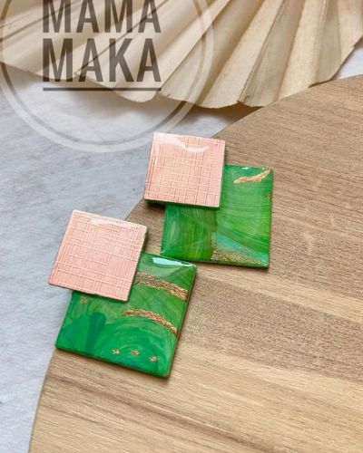 Marie Verde Oro Handpainted